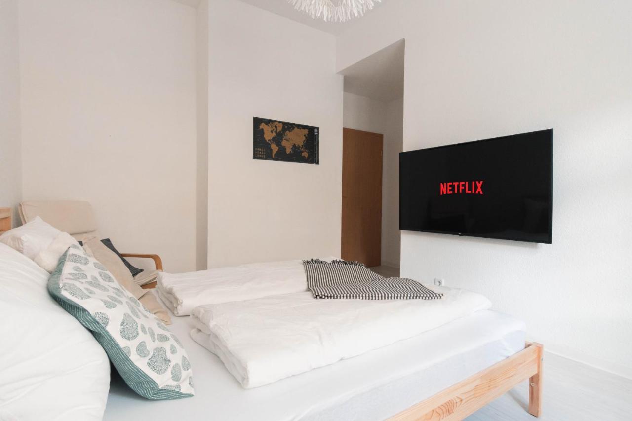 Gemutliche 45M² Wohnung Mit Netflix & Disney+ Erfurt Kültér fotó