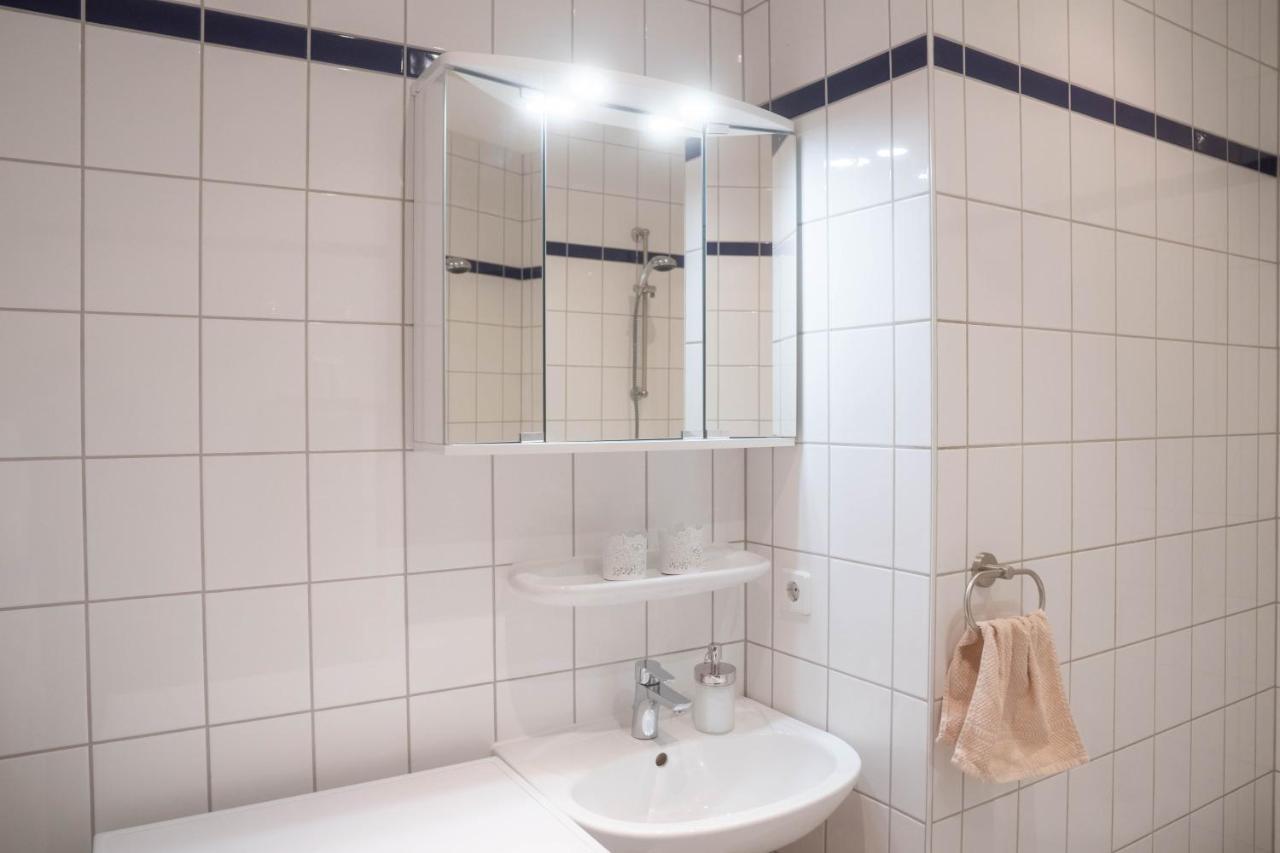 Gemutliche 45M² Wohnung Mit Netflix & Disney+ Erfurt Kültér fotó